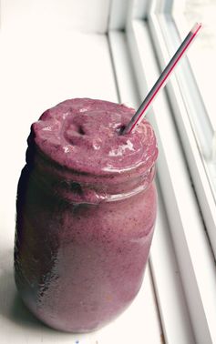 Blueberry and Kiwi Smoothie