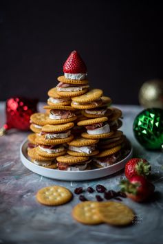 Brie prosciutto cranberries RITZ Crackers tree (28 stacks