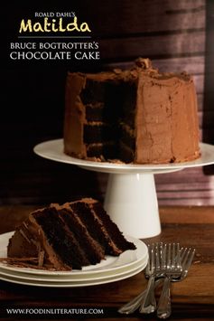 Bruce Bogtrotter's Chocolate Cake | Matilda