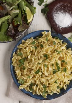 Butter parsley egg noodles