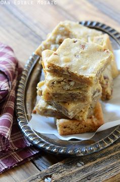 Butterbeer Brown Butter Blondies with Toasted Pecans (Inspired by Harry Potter