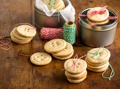 Button Sugar Cookies