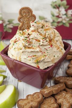 Caramel Gingerbread Cheesecake Dip