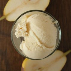 Caramelized pear ice cream