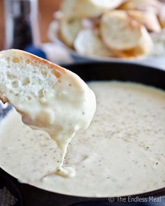 Caramelized Shallot and Gruyere Cheese Fondue