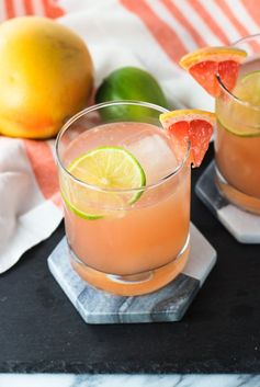 Champagne Paloma