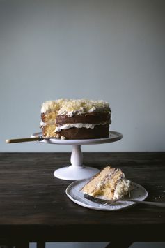 Cheddar snow brunch cake