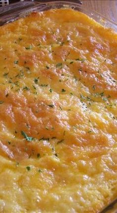 Cheesy Grits Casserole