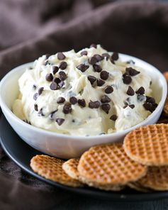 Chocolate Chip Cheesecake Dip