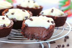 Chocolate Pudding Filled Cookie Cups