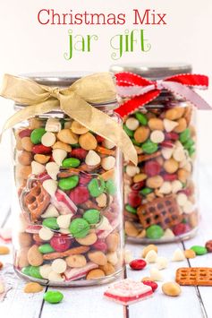 Christmas Snack Mix