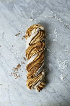 Christmas spice mochi bread babka