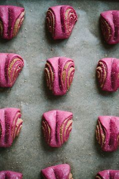 Cinnamon Beet Rolls