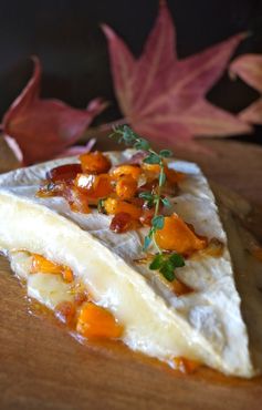 Cinnamon Persimmon Bacon Baked Brie