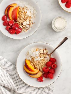 Cinnamon Quinoa Breakfast Bowl