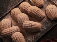 Cinnamon Sugar Madeleines