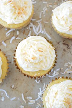 Coconut Cream Pie Cupcakes (Gluten-Free