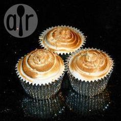 Coconut lemon meringue cupcakes