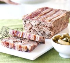 Country terrine with black pepper & thyme