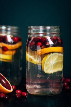 Cranberry Orange Detox Water