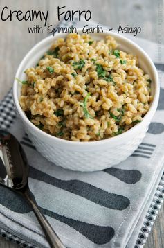 Creamy Farro with Spinach, Garlic & Asiago