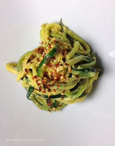 Creamy Garlic Zucchini Noodles