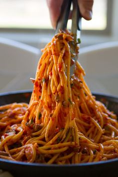 Creamy Sausage & Roasted Red Pepper Pasta