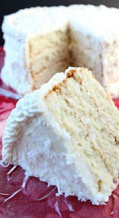 Creamy White Cake with Buttercream Frosting