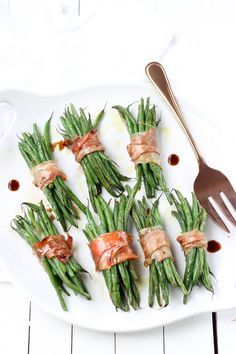 Crispy Prosciutto Wrapped Balsamic Green Beans