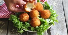 Croquettes de riz à la mozzarella