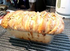 Crusty Cheese and Herb Pull-Apart Bread