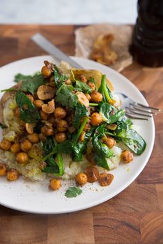 Curried Chickpea & Spinach Baked Potato