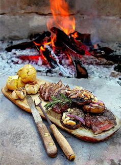 Deboned leg of lamb with herb rub