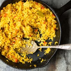 Dominican-Style Yellow Rice