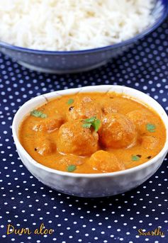 Dum aloo recipe | Restaurant style dum aloo curry