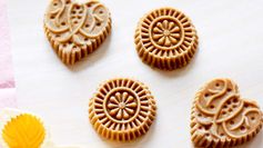Dutch spiced biscuits (speculaas