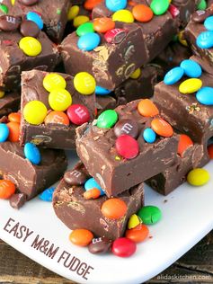 Easy M&M Fudge