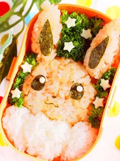 Eevee (Pokemon Bento with Just 4 Ingredients