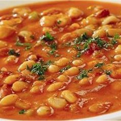 Fasolada (Vegetarian Greek Bean Soup