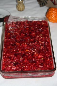 Festive JELL-O Cranberry-Pineapple Salad