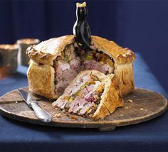 Four & twenty chicken & ham pie