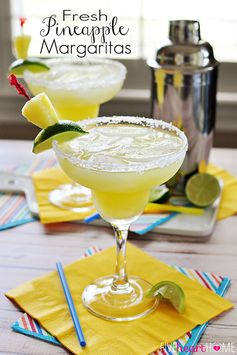 Fresh Pineapple Margaritas (plus Cinco de Mayo Recipes