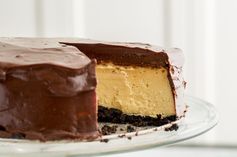 Fudgy Bailey's Cheesecake