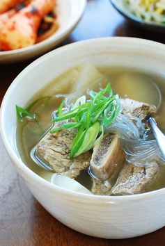 Galbitang (Beef Short Rib Soup