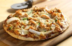 Garlic Chicken Barbecue Pizza