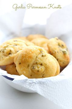 Garlic Parmesan Knots