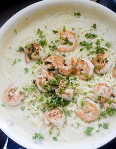 Garlicky Shrimp Alfredo