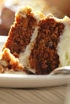 Gluten-Free Carrot Cake with Cream Cheese Frosting