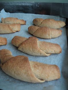 Gluten-Free Crescent Rolls