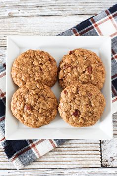 Gluten free vegan maple pecan oatmeal cookies